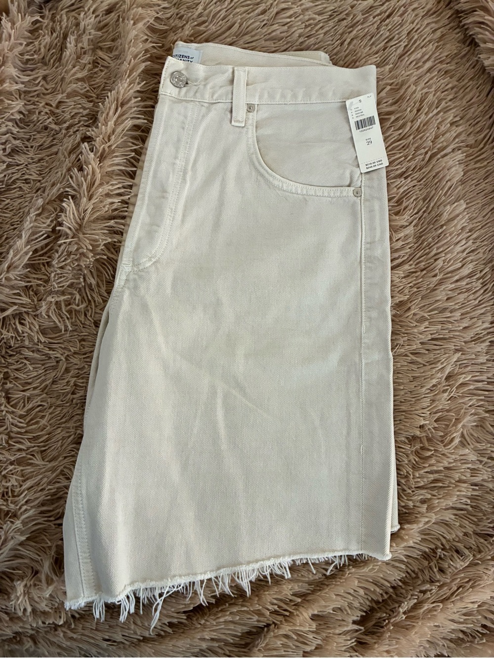 NWT CITIZENS OF HUMANITY AYLA SHORTS IN ALMONDETTE SZ 29 - Picture 5 of 10